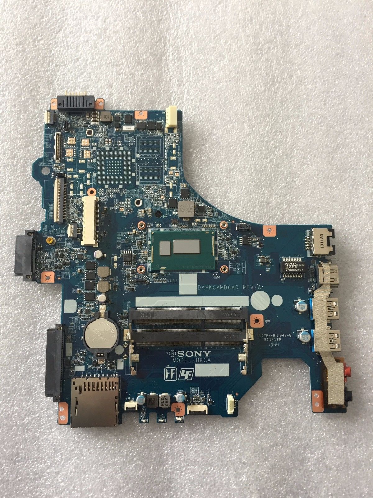 Original Sony Vaio SVF143 Pentium CPU Laptop-Motherboard DAHKCAMB6A0 A2011586A
